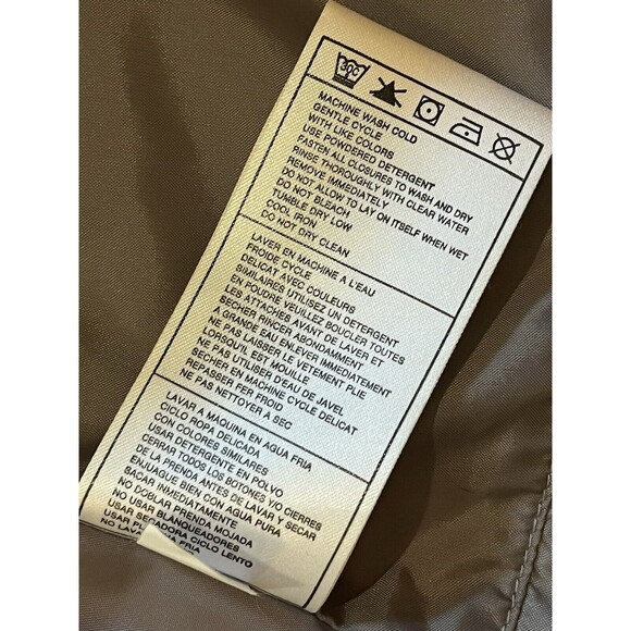 Nike ACG Therma Fit All Weather Jacket Men's Medium, Vintage Excellent Condition - Picture 12 of 13